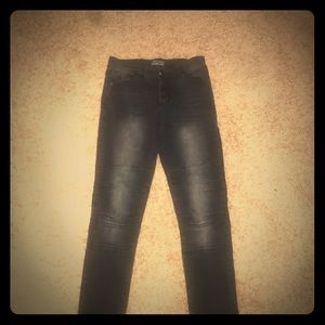 black rue 21 skinny jeans